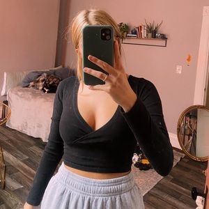 Brandy Melville Black Top